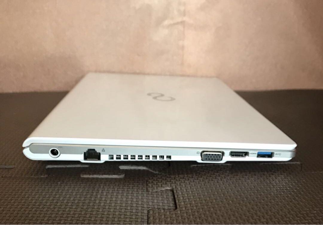 うちやま♪様　美品！SSDで高速動作！富士通　Core i5 タッチパネル液晶