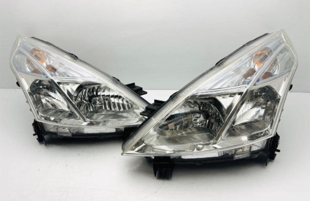 ティアナ J32 ヘッドライト KOITO 100-63025 HID AFS無