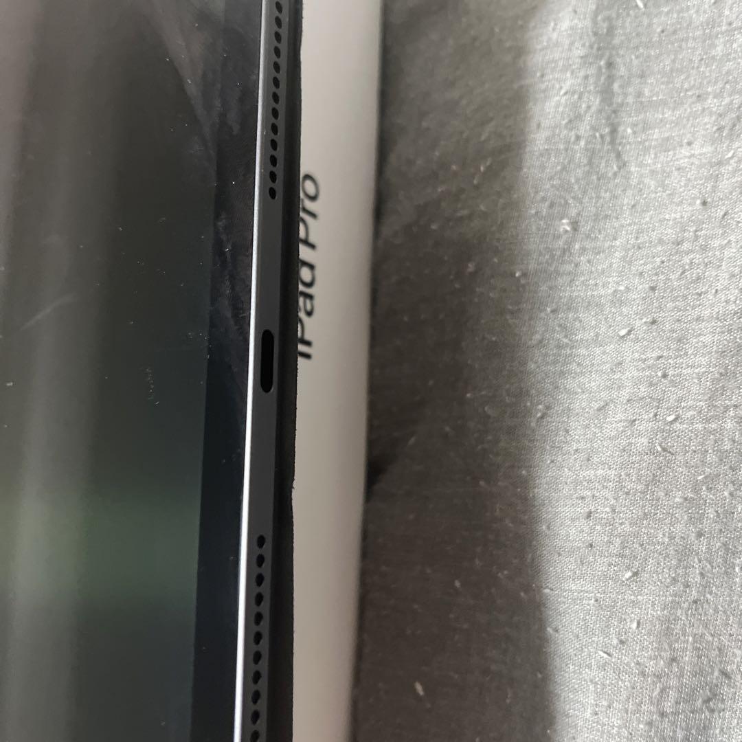 M4 iPadPro11インチ 2024モデル本体 付属品 カバー スタンド付き M4 iPadPro11インチ 2024モデル本体 付属品 カバー スタンド付き