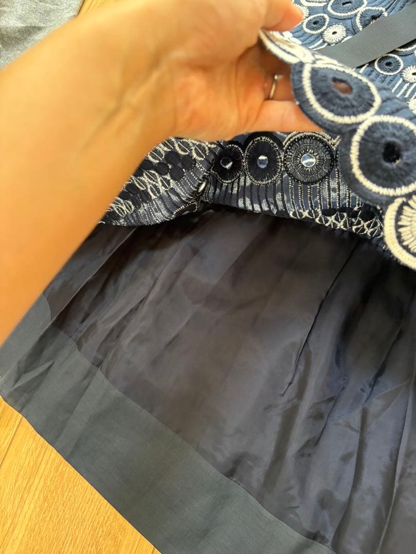 新品　タグ付き　エムズグレイシー　刺繍　ワンピース