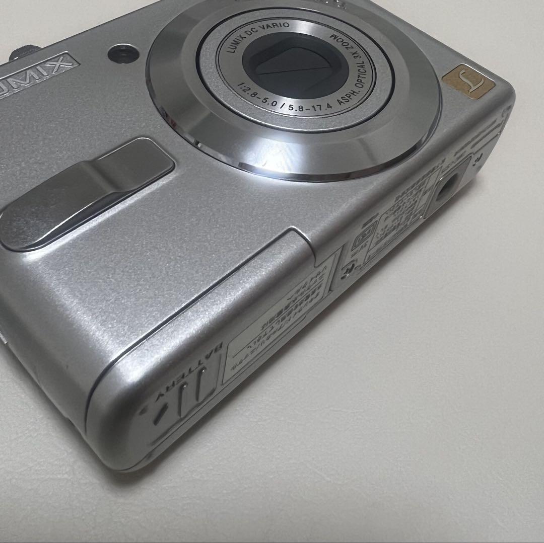 動作品 Panasonic パナソニック LUMIX DMC-LS75