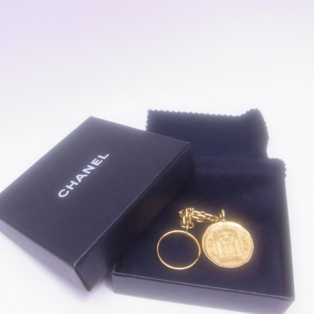 CHANEL 31 RUE CAMBON ビンテージキーホルダー GP