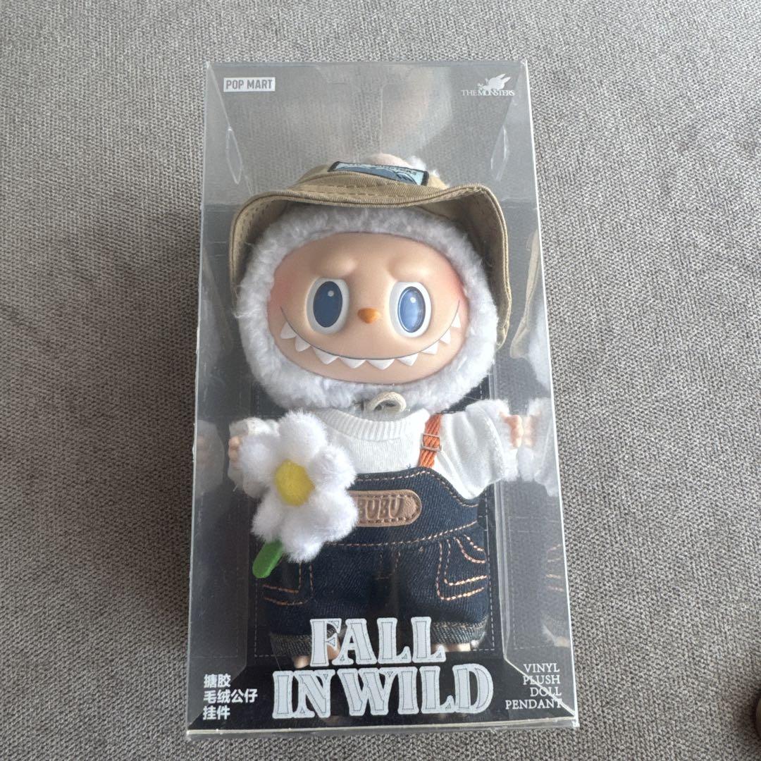 THE MONSTERS FALL IN WILD ぬいぐるみ　ペンダント