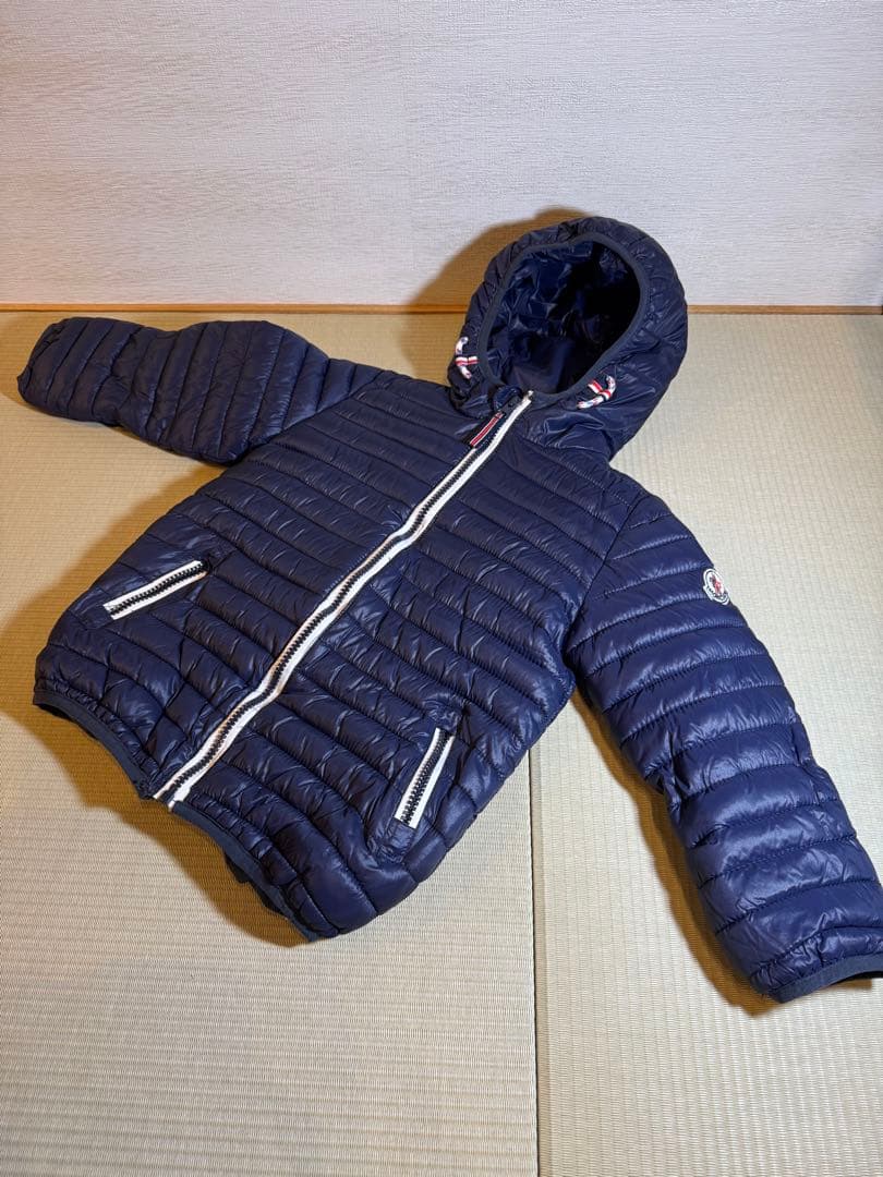 モンクレールキッズ　ダウンジャケット XXL 8,640円