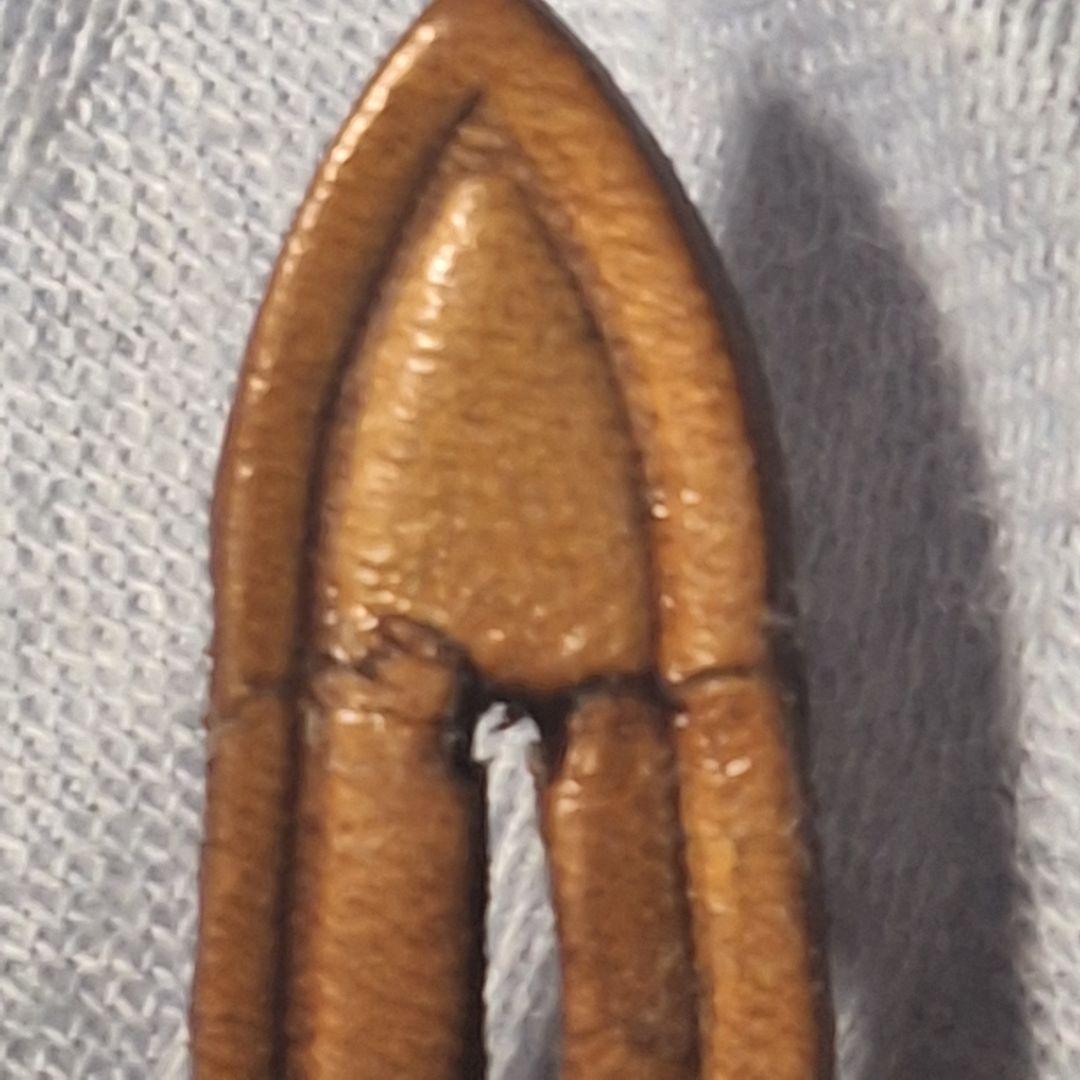 LOUIS VUITTON　ルイヴィトン　ヌメ革　ストラップ　アクセソワール用