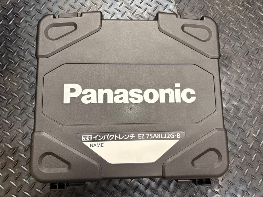 Panasonic インパクトレンチ EZ75A8LJ2G-B