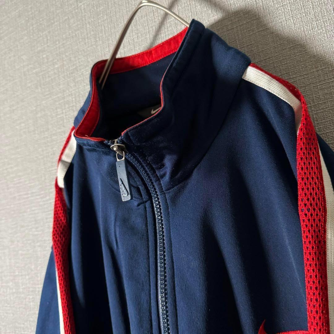 NIKE トラックジャケット