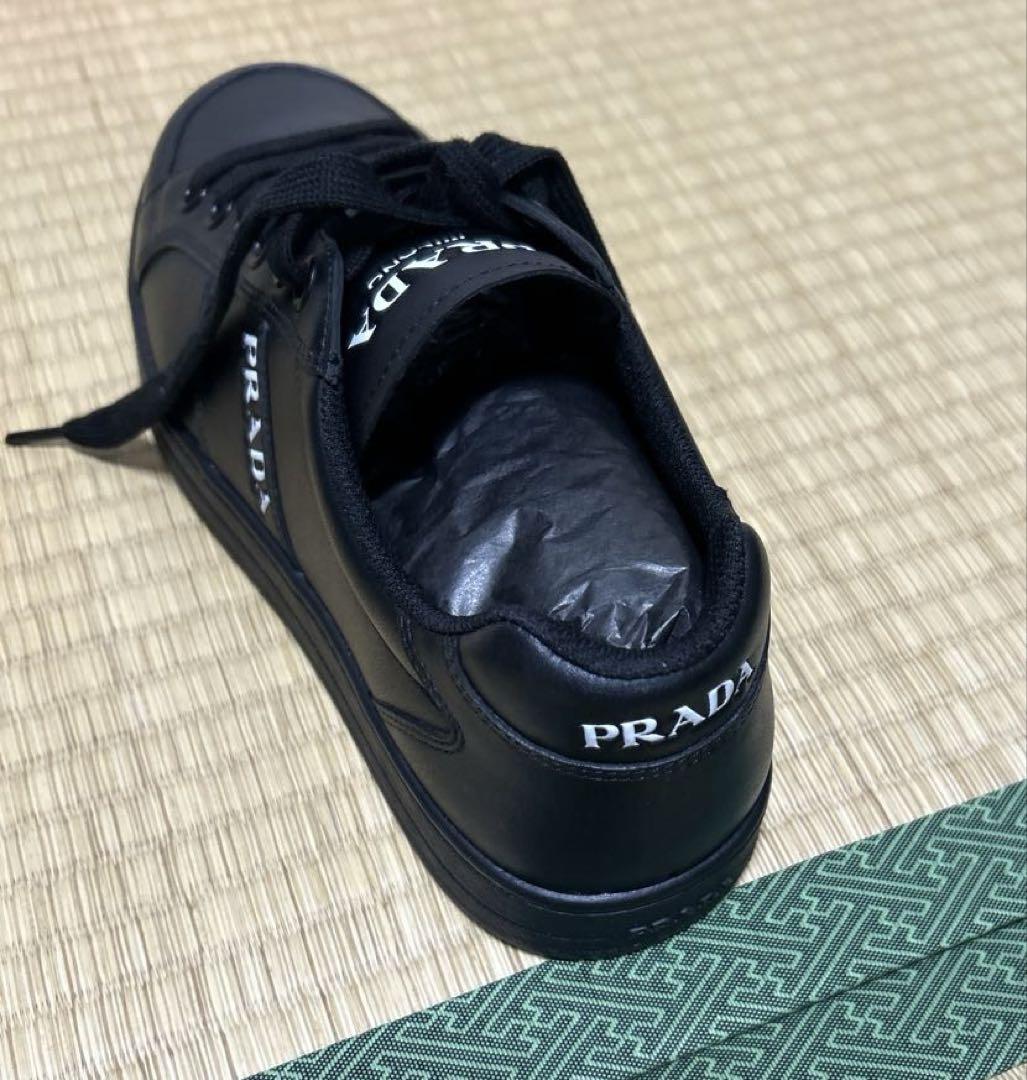 PRADAプラダ レザー ロゴ スニーカー ブラック　【新品未使用】24.5cm