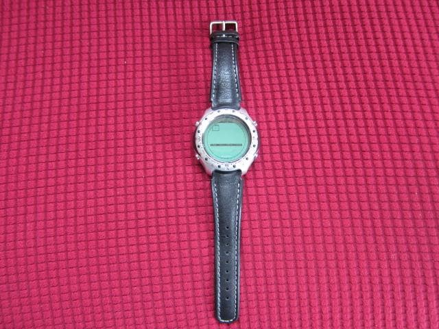 SUUNTO X-LANDER デジタル腕時計 レザーバンド