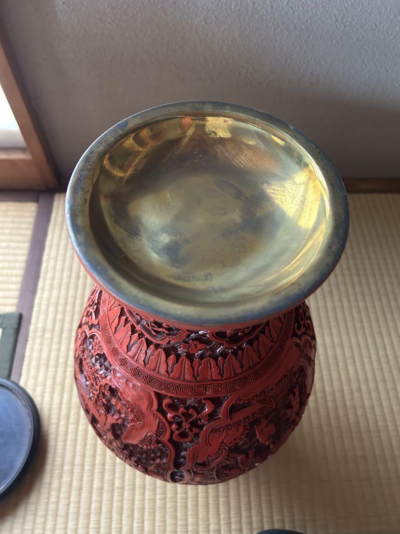 中華彫刻壺