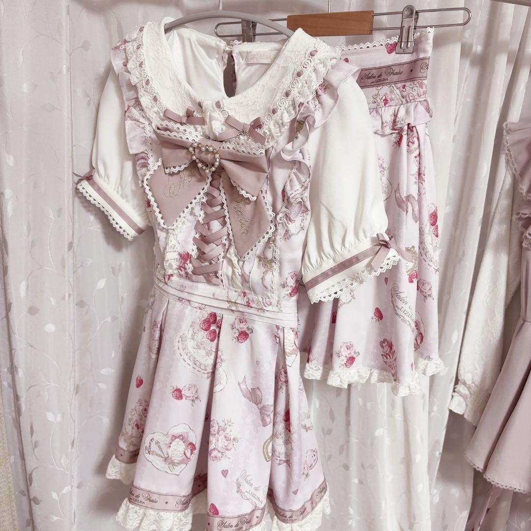 最安値 LIZLISA Salon de Fraise柄 半袖 セットアップ - メルカリ