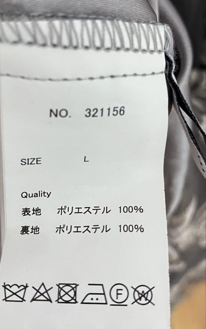 エレガントなグレー　パーティードレス