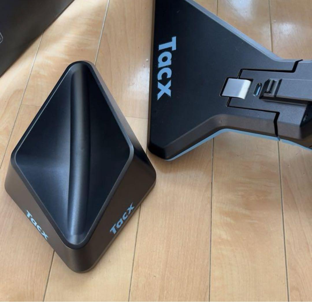 Tacx NEO 2T Smart 自転車トレーナー