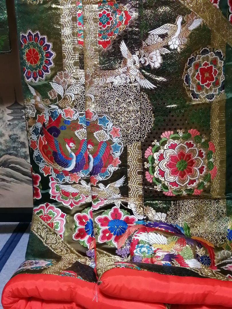 豪華絢爛