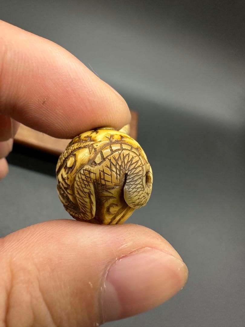 緒締 玉4点 玉 おじめ 根付 提げ物 骨董古美術 - メルカリ