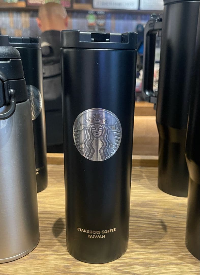 スターバックス 25’ブラック