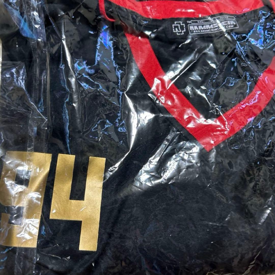 公式 Rammstein サッカーシャツ 完売サイズ 5XL 丈82 公式 Rammstein サッカーシャツ 完売サイズ 5XL 丈82