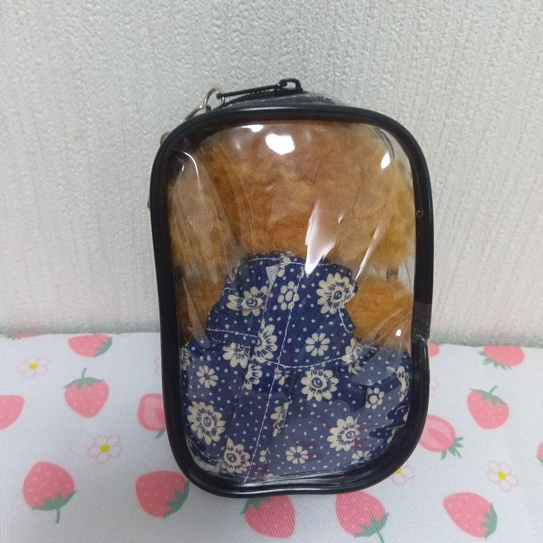 羊毛フェルト　トイプードル　カニカン付ポーチ