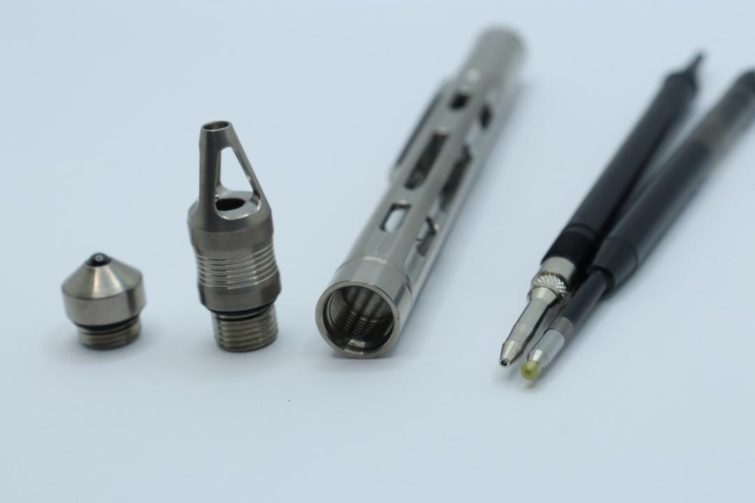ボルトアクション シャープ＆ボールペン チタン製
