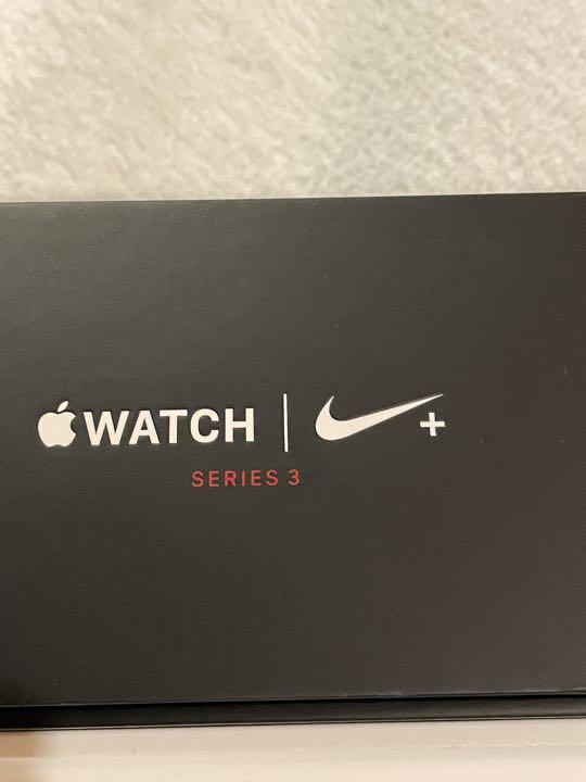 apple watch 3 42mmセルラーNIKE アップルウォッチ3