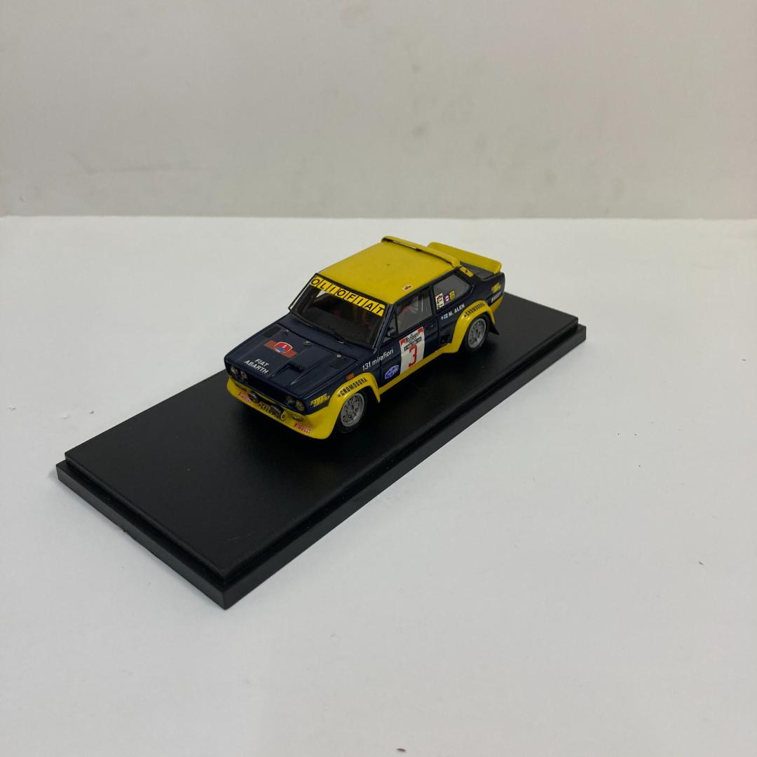 ミニカー 1/43 FIAT 131 ABARTH RALL