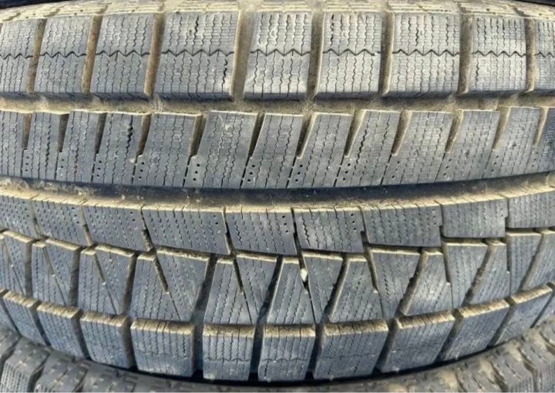 BRIDGESTONE 215/55R17 23年製　冬タイヤ　【ア-9 ②】