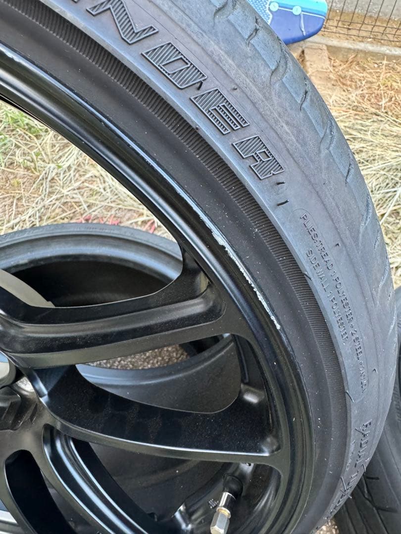 valino 18インチ 100-5H 9.5J +44