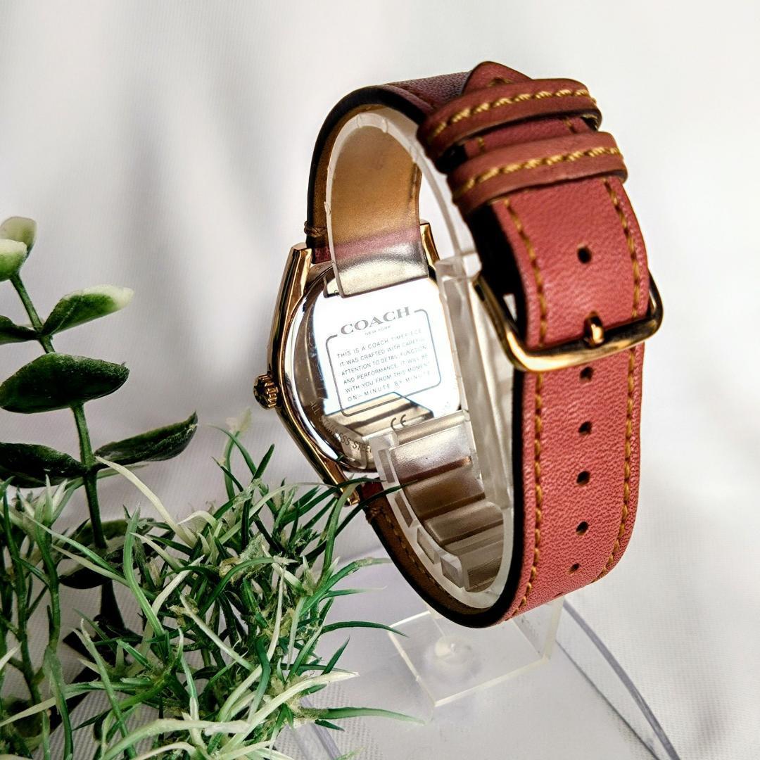 良品 COACHコーチ レディース腕時計アイボリー＆ピンク 品がある