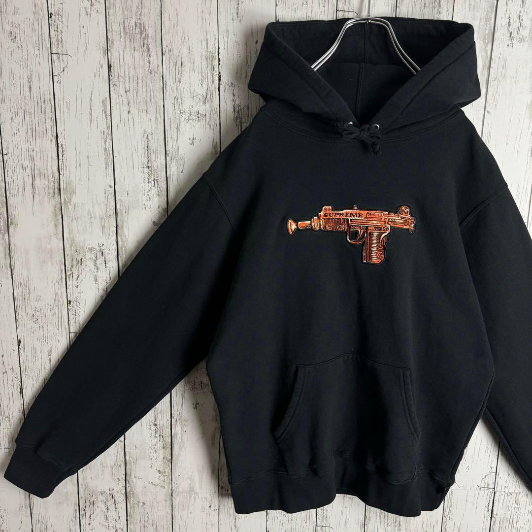 【激レアデザイン】シュプリーム 刺繍ロゴ 入手困難 即完売モデル 肉厚生地 希少
