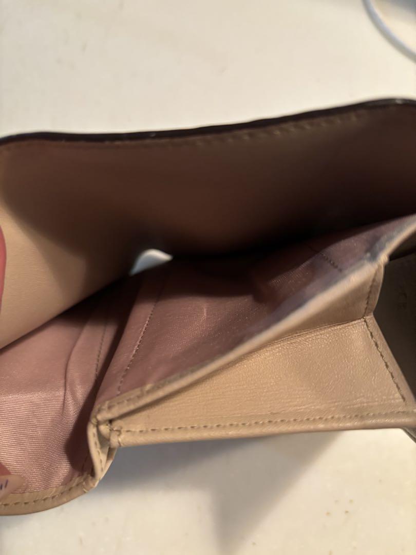 MCM ベージュレザー 三つ折り財布