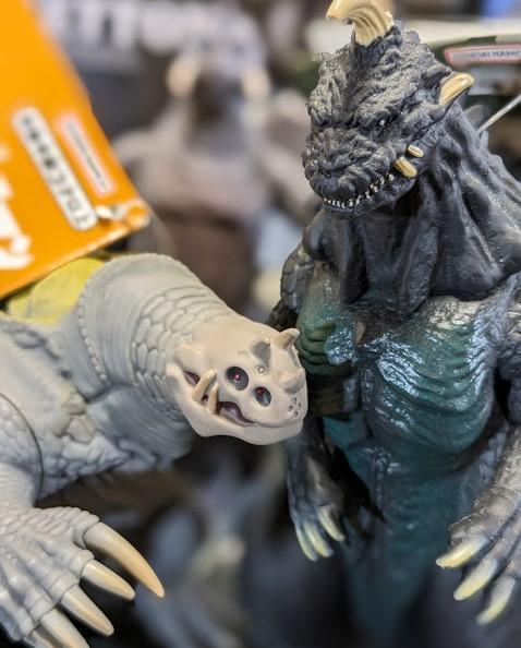 シン・ウルトラマン＆登場怪獣・宇宙人（バンダイ）タグ付ソフビ16体セット シン・ウルトラマン＆登場怪獣・宇宙人（バンダイ）タグ付ソフビ