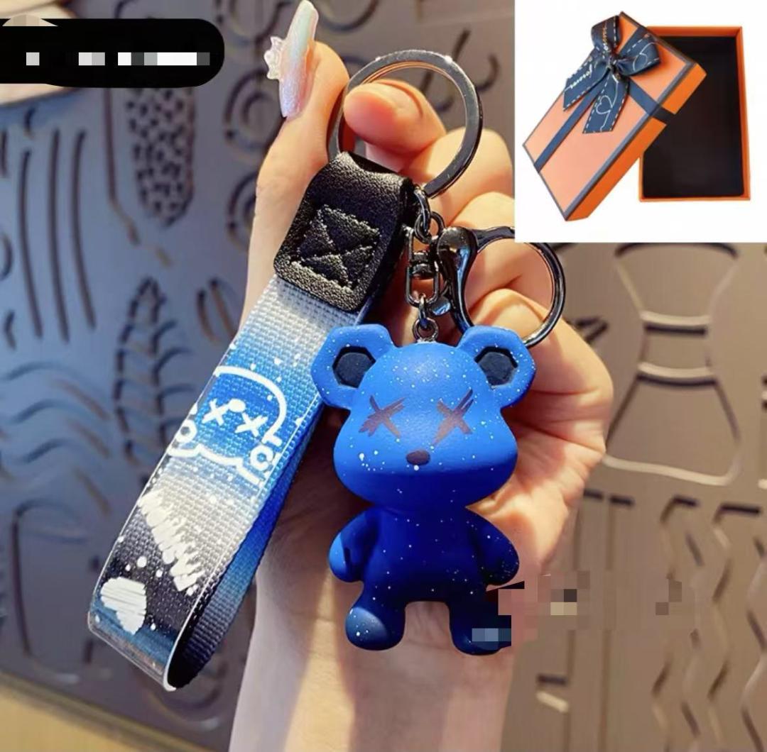 クマ型シリコンキーホルダー ギフトボックス付き