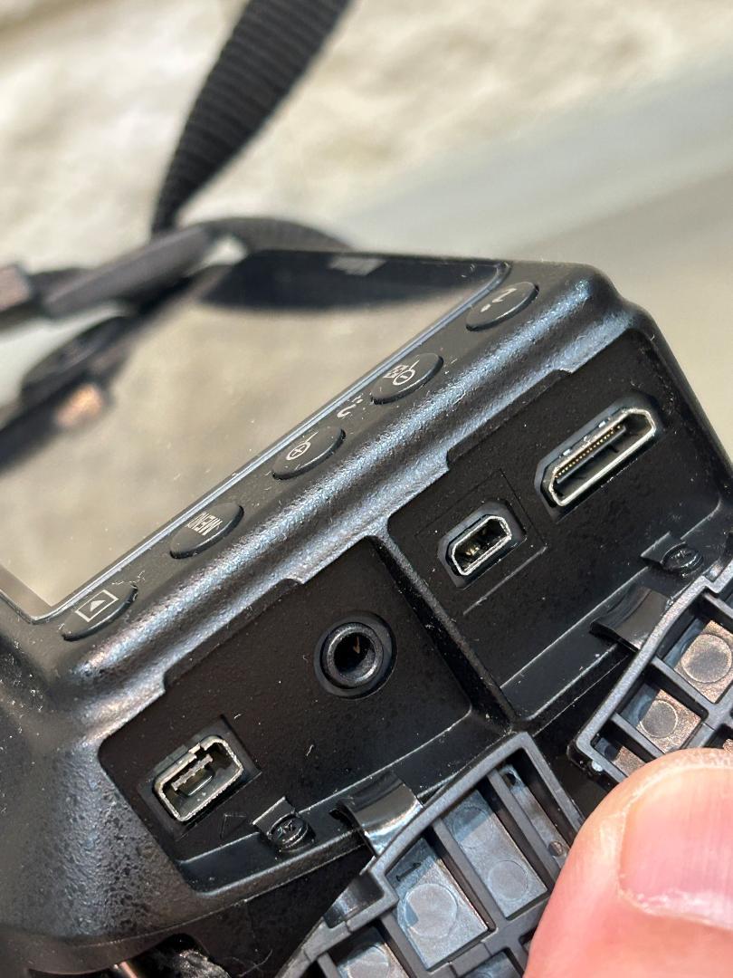 Nikon ニコン デジタル一眼レフ D3300 ショット数 3773回 中古品