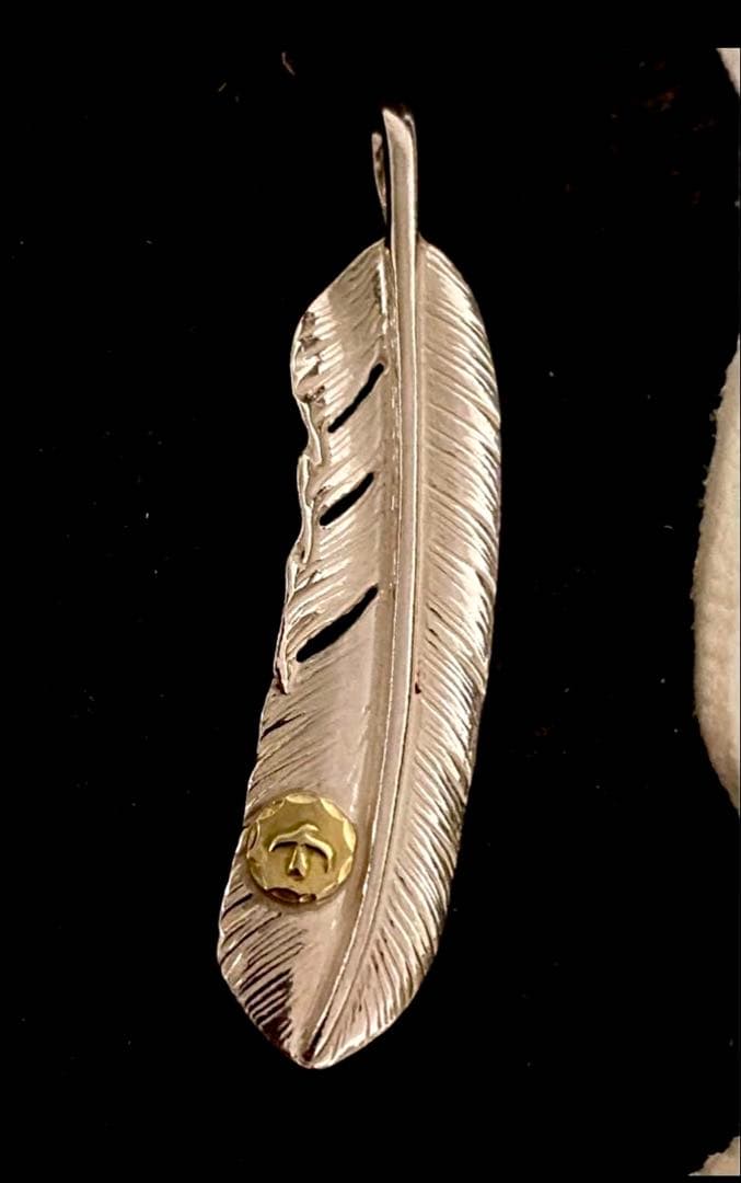 ゴローズ goro's 金メタル付特大フェザー　右向き　新品鹿紐付