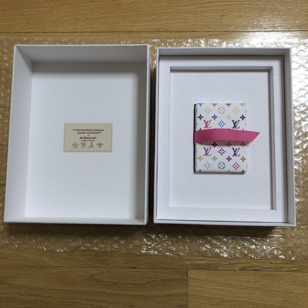 ルイヴィトン　村上隆　トレカファイル　新品 ルイヴィトン 村上隆 トレカファイル 新品 - メルカリ