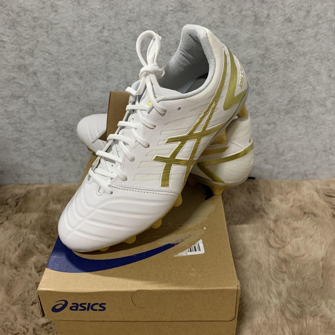 Z1355 アシックス　サッカースパイク DS LIGHT