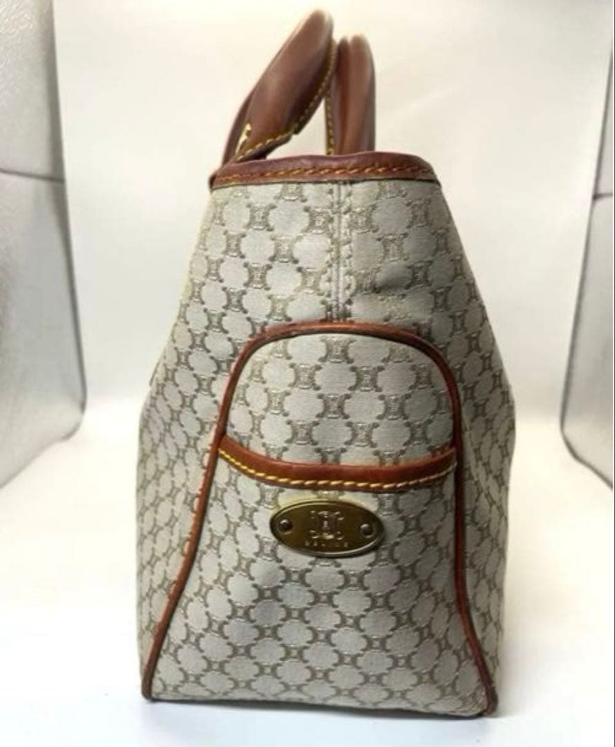 通勤通学♡CELINE✨セリーヌ トリオンフ マカダム ブギーバッグ 通勤通学♡CELINE✨セリーヌ トリオンフ マカダム ブギーバッグ