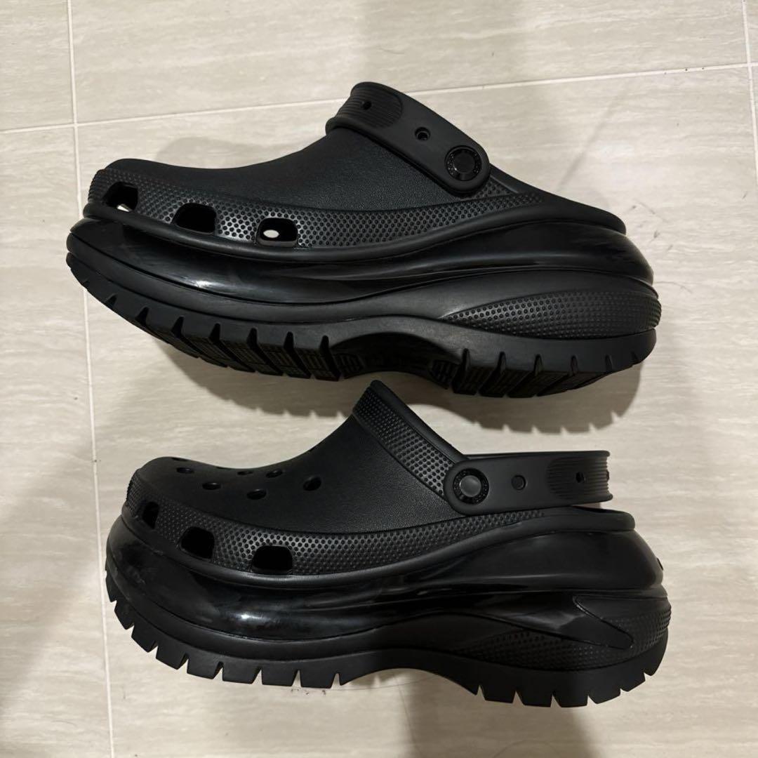 crocs クロックス メガ クラッシュ クロッグ サンダル　厚底