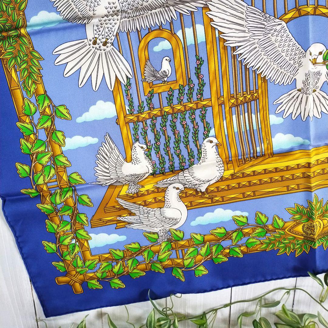 ☘️極美品☘️ HERMES　 Envol 飛翔　スカーフ カレ90 鳩 ハト