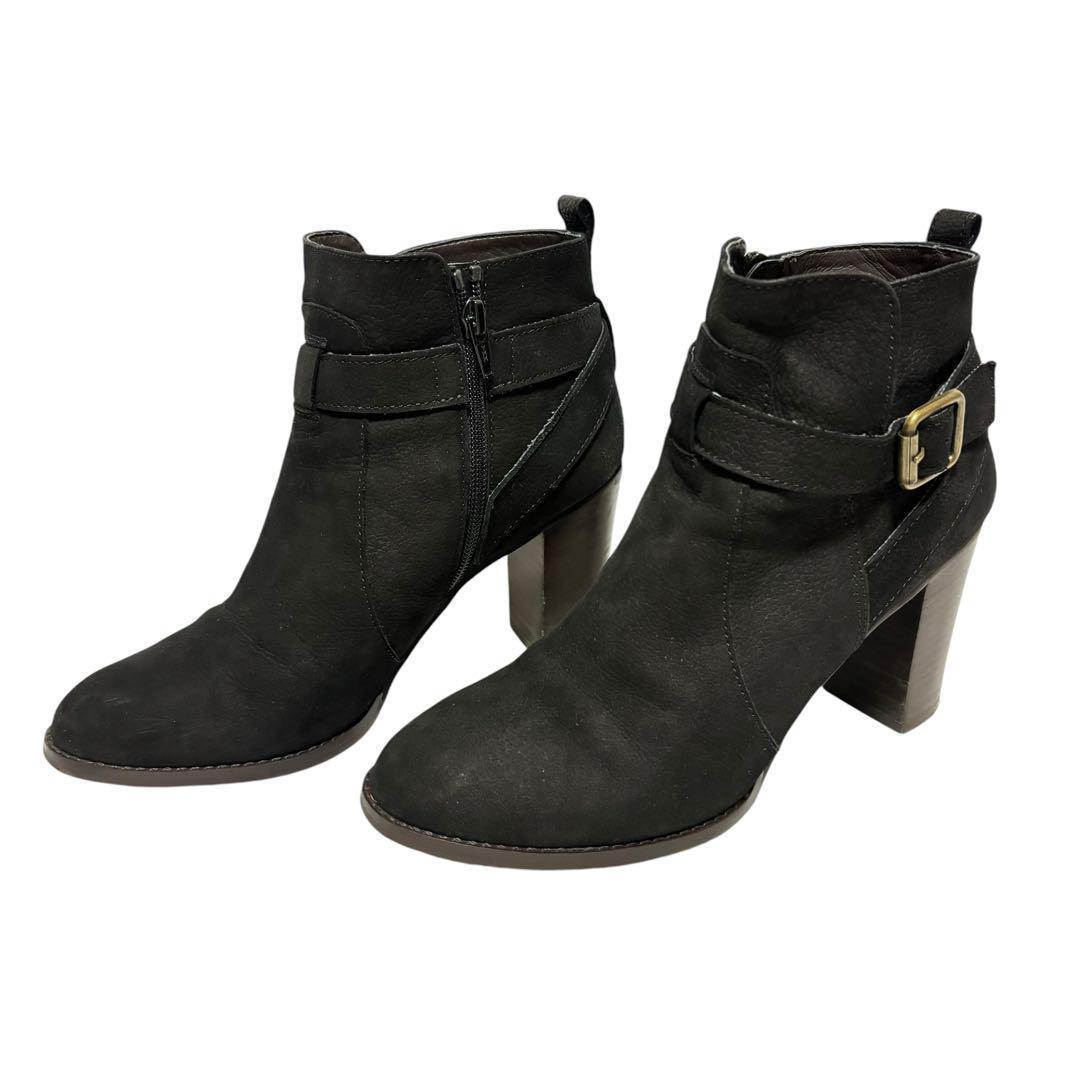 【超美品】DIANA ショートブーツ バックルベルト ブラック  サイドジップ DIANA ダイアナ ブーツ ショート ブラック サイドジップ ベルト