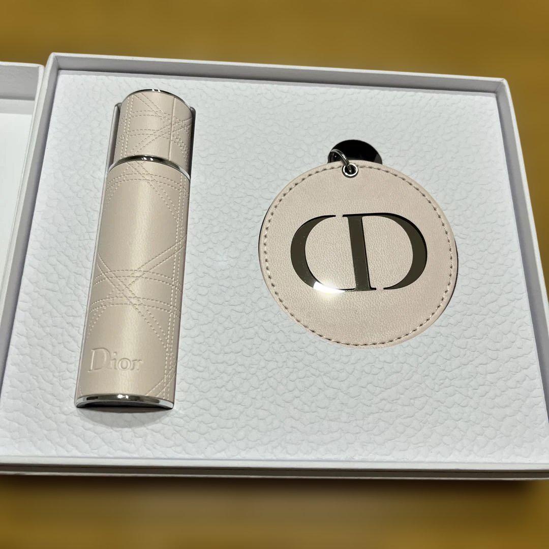 Dior バースデーギフト ミラー&ミスディオールトラベルスプレー