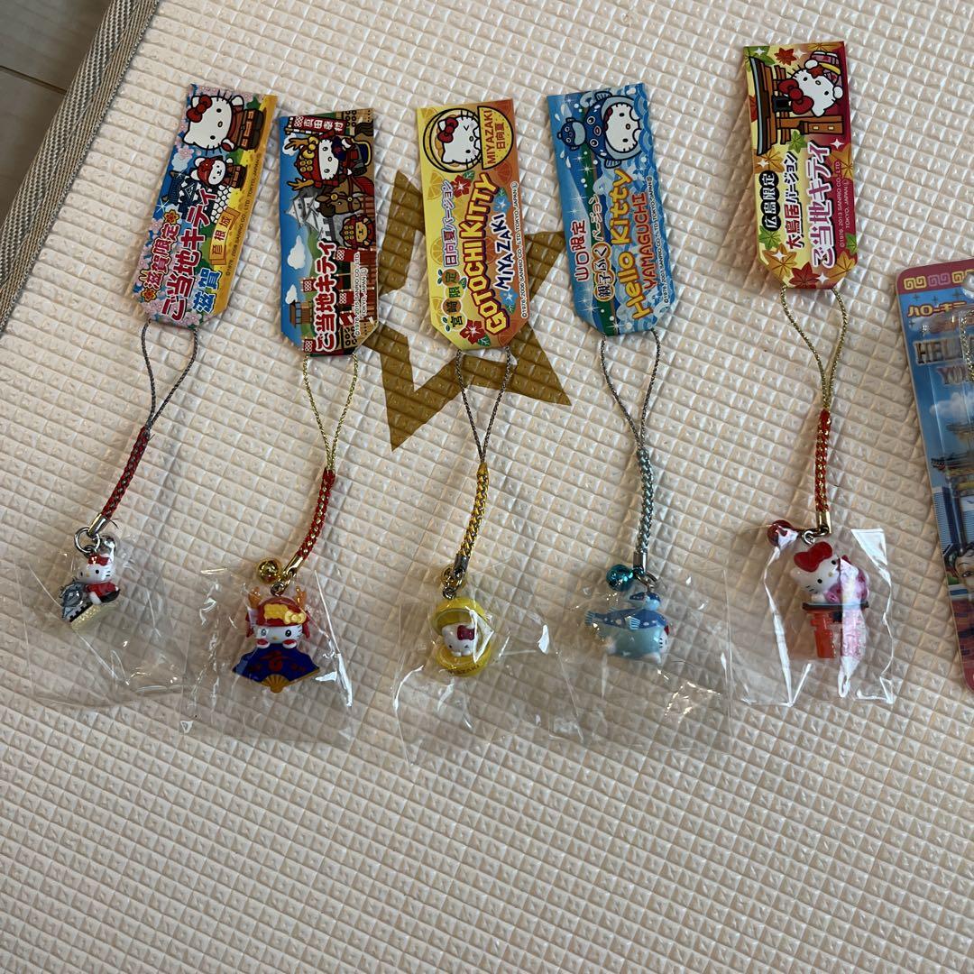 値下げ！未使用未開封　ご当地キティ　根付ストラップセット ご当地キティ ストラップ 7個セット 未使用未開封 - メルカリ