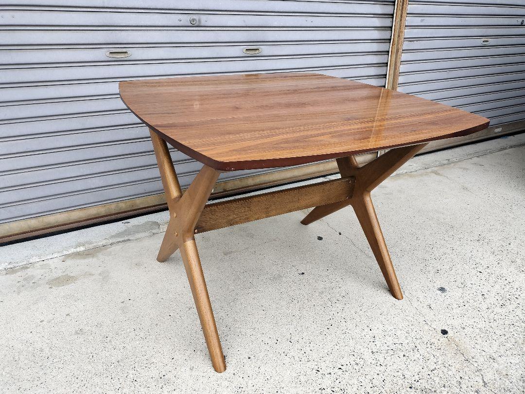 【送料込】ニトリ　リラックスワイド90 ダイニングテーブル ブラウン