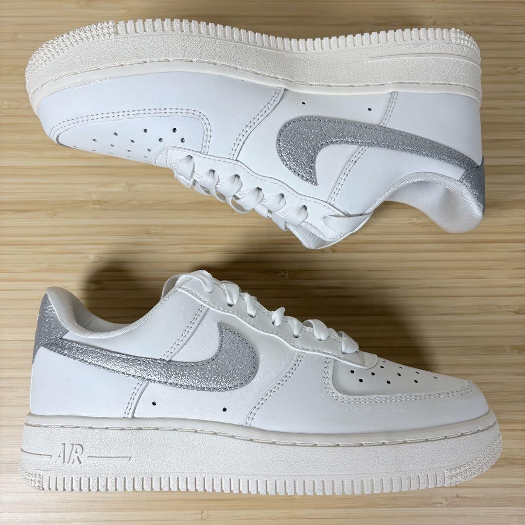 【未使用品】NIKE ナイキ ウィメンズ エアフォース 1'07