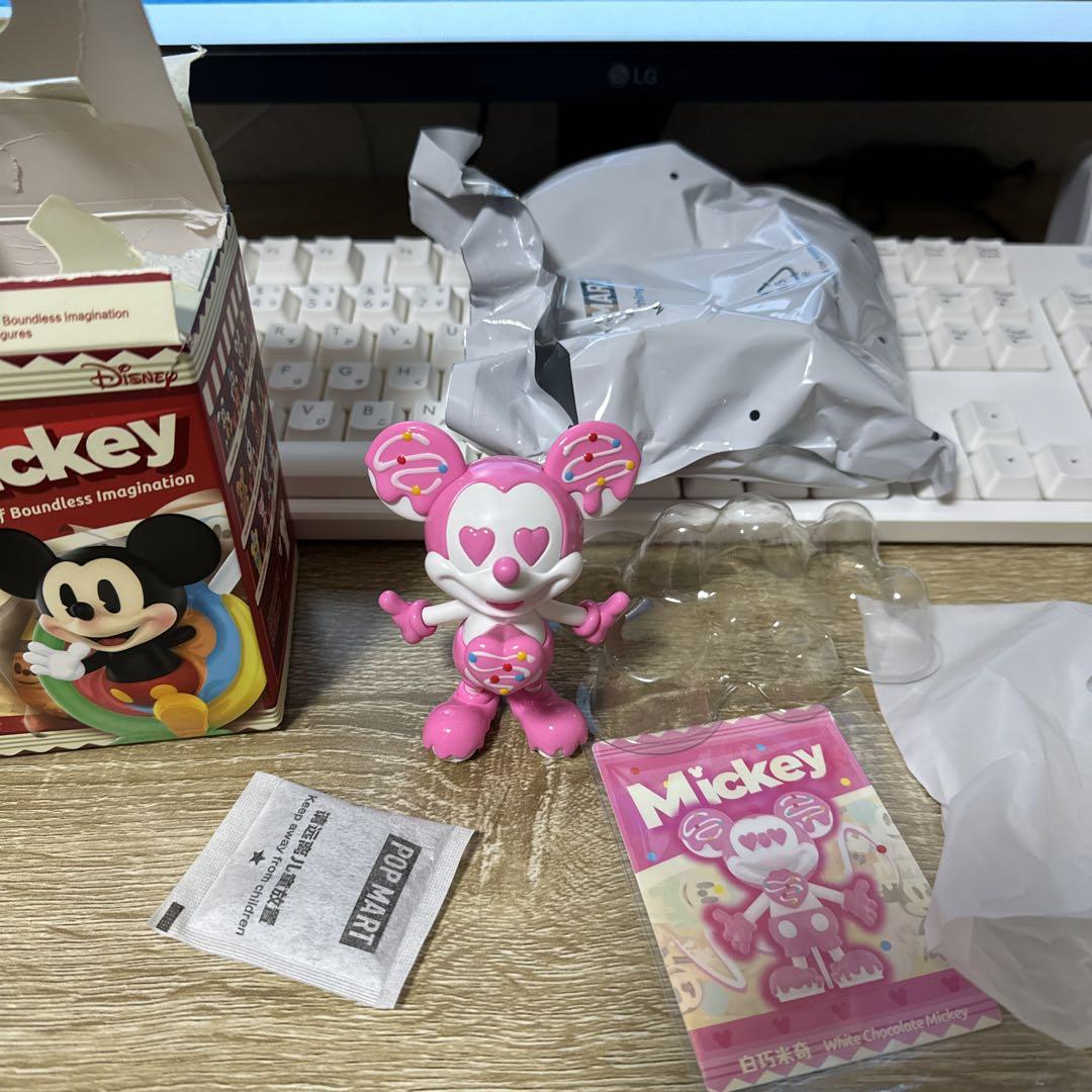 2025年最新】popmart ミッキー ホワイトチョコレートの人気
