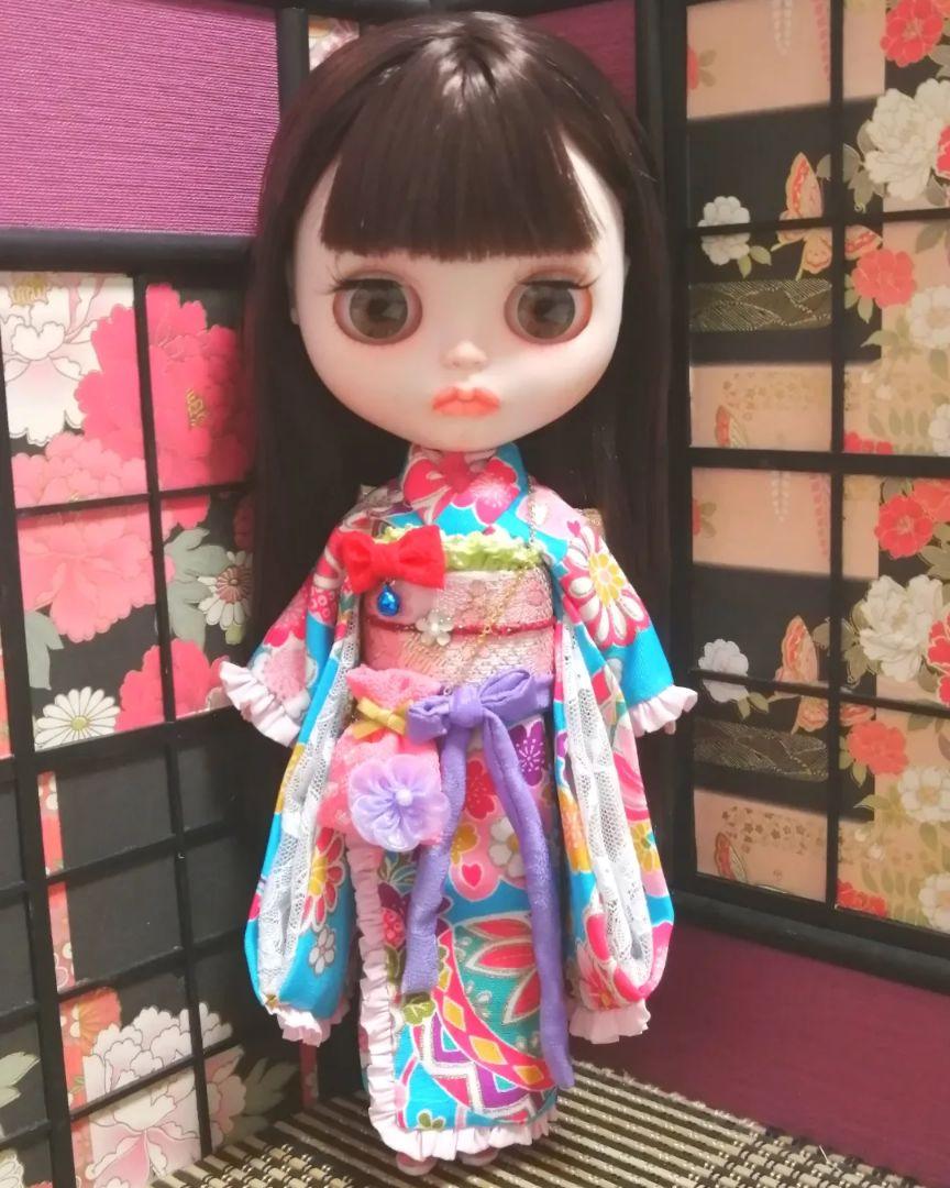 夢人夜呉服店】ブライス 着物 正絹 フリフリボンネットのお着物