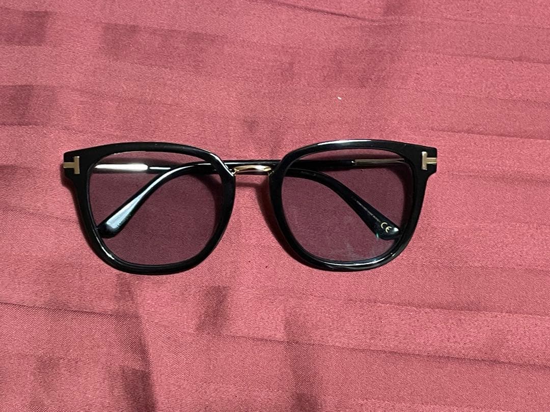 TOM FORD トムフォード　サングラス アイウェア　TF804-K