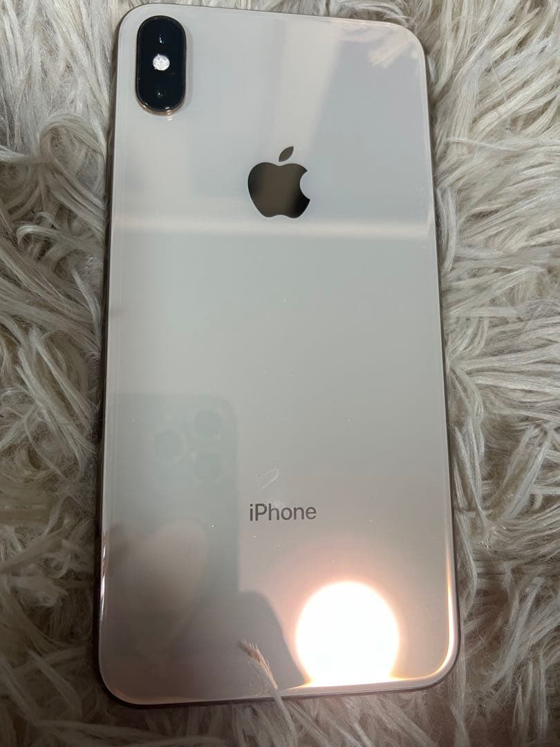 Apple iPhone XMAX ゴールド目立った傷や汚れなし
