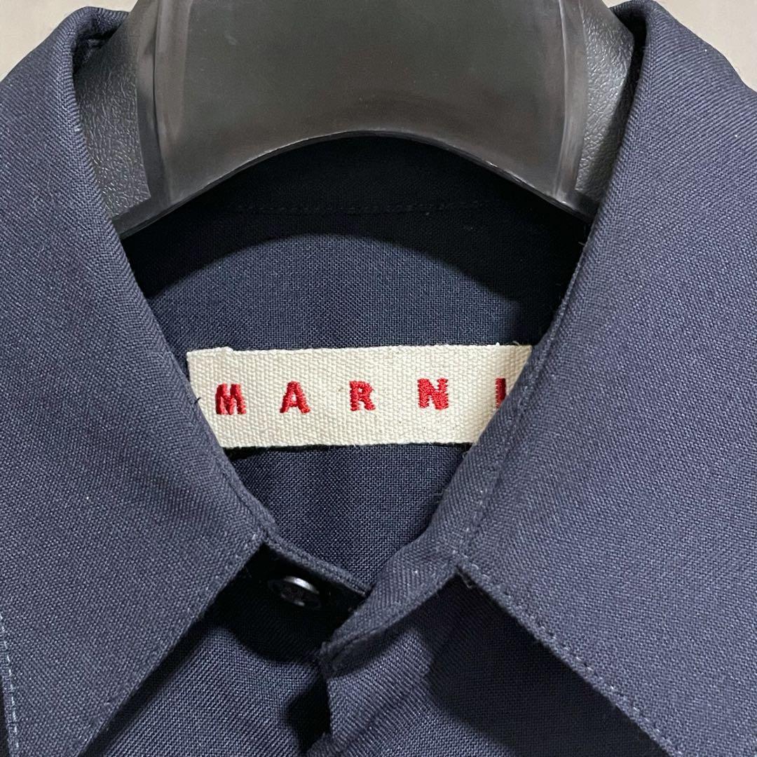 【美品】 MARNI マルニ トロピカルウール長袖シャツ ネイビー 48 【美品】 MARNI マルニ トロピカルウール長袖シャツ ネイビー 48