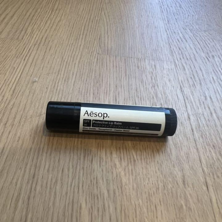 Aesop プロテクティブリップバームSPF30 - メルカリ Aesop プロテクティブリップバームSPF30 - メルカリ